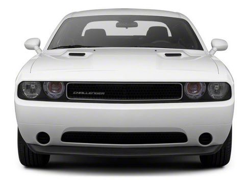 Used 2012 Dodge Challenger SXT RWD image 7