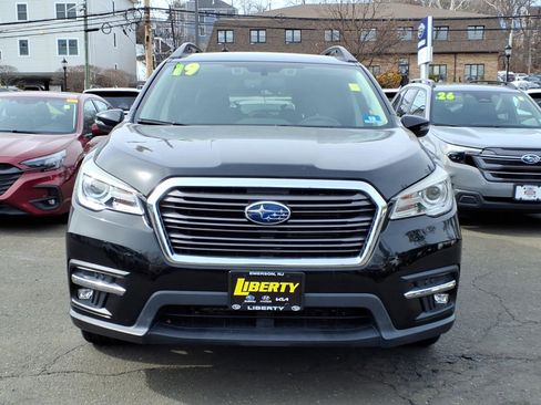 Used 2019 Subaru Ascent Limited image 2