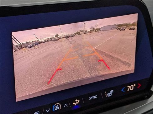 New 2026 Chevrolet Traverse LT image 11