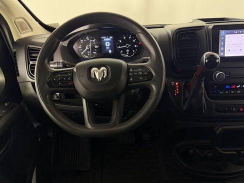 Used 2025 RAM ProMaster 2500 w/ Convenience Group FWD image 13