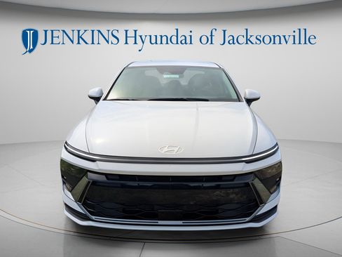 New 2026 Hyundai Sonata SE FWD image 8
