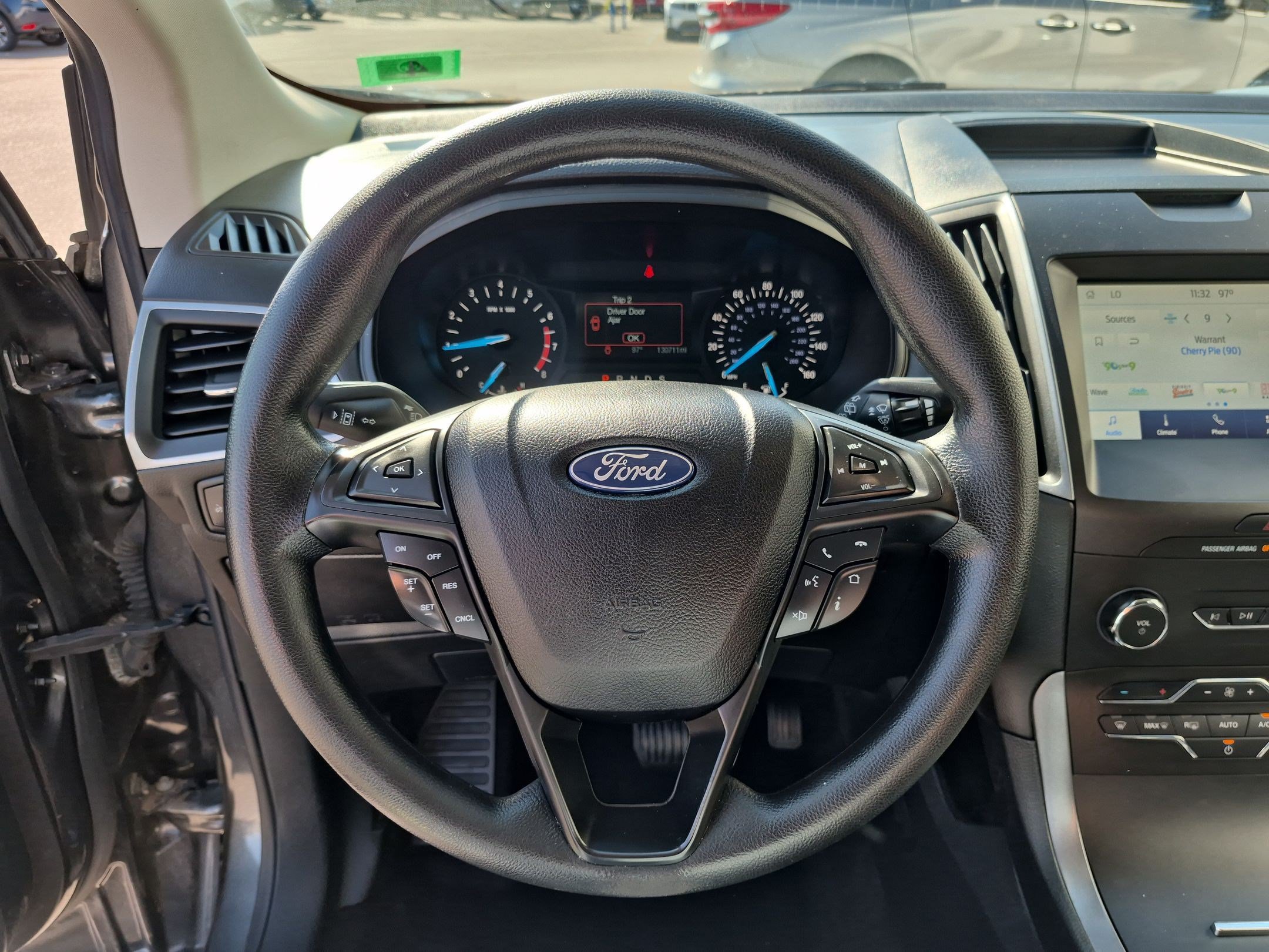 Used 2020 Ford Edge SE AWD/4WD image 18