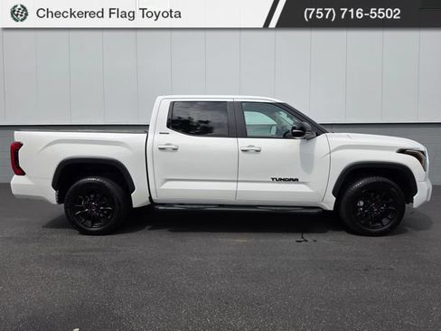Used 2024 Toyota Tundra Limited AWD/4WD image 6