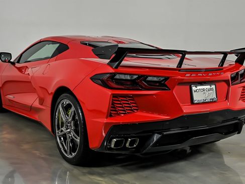 Used 2024 Chevrolet Corvette Stingray Premium Cpe RWD image 7