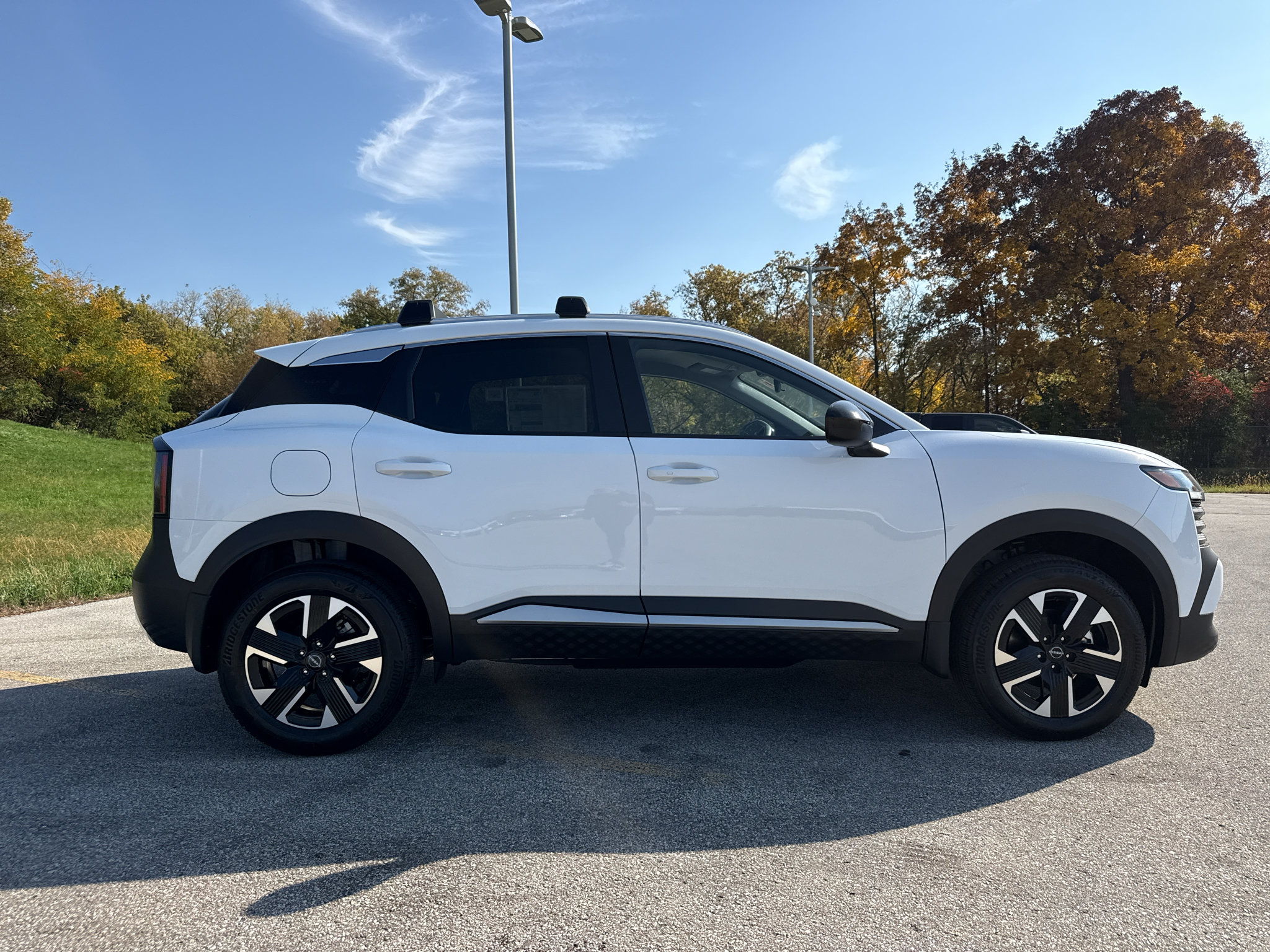 New 2027 Nissan Kicks SV AWD/4WD image 17