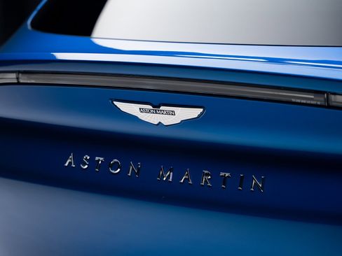 Used 2023 Aston Martin DBX 707 image 34