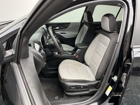 Used 2020 Chevrolet Equinox LS w/ LS Convenience Package AWD/4WD image 8