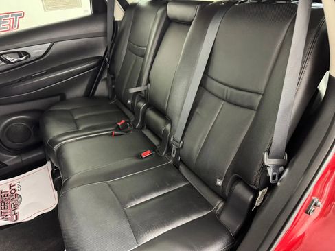 Used 2016 Nissan Rogue SL w/ SL Premium Package AWD/4WD image 36
