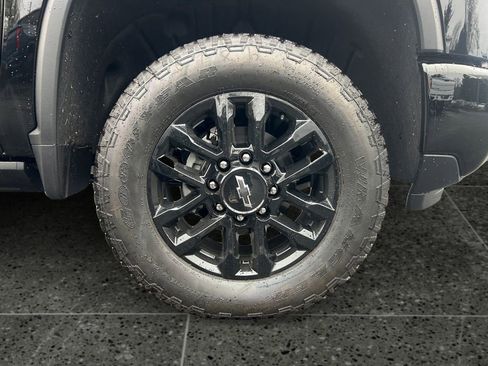 New 2026 Chevrolet Silverado 2500 High Country w/ Midnight Edition image 9