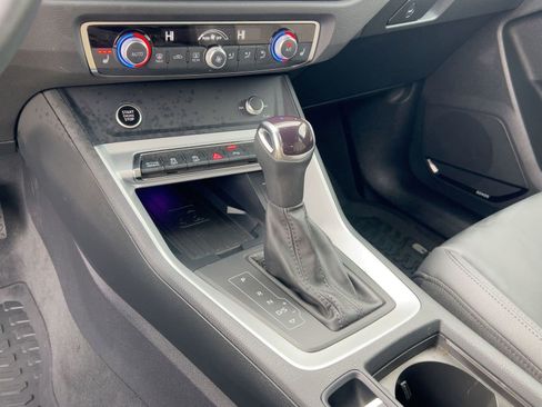 Used 2025 Audi Q3 2.0T Premium Plus w/ Premium Plus Package image 18