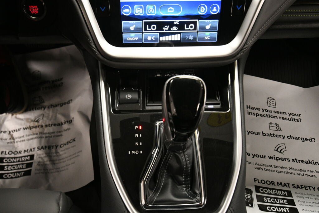 Used 2023 Subaru Outback Onyx Edition AWD/4WD image 16