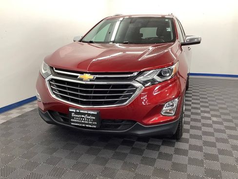 Used 2019 Chevrolet Equinox Premier AWD/4WD image 2