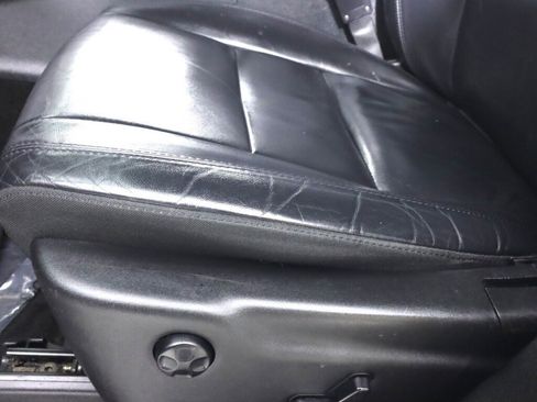 Used 2018 Jeep Grand Cherokee Limited image 29