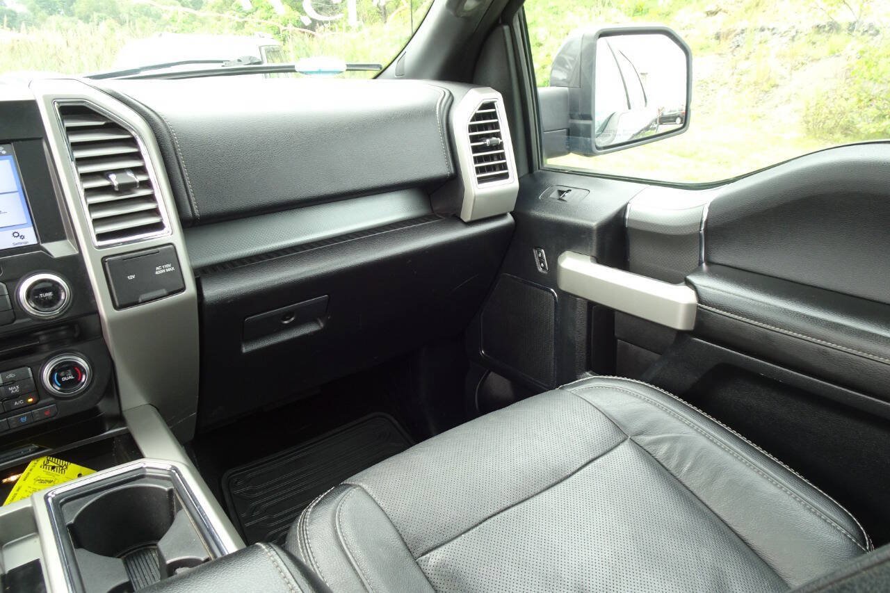 Used 2016 Ford F150 Lariat w/ Equipment Group 501A Mid AWD/4WD image 23