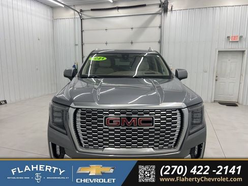 Used 2021 GMC Yukon Denali image 7