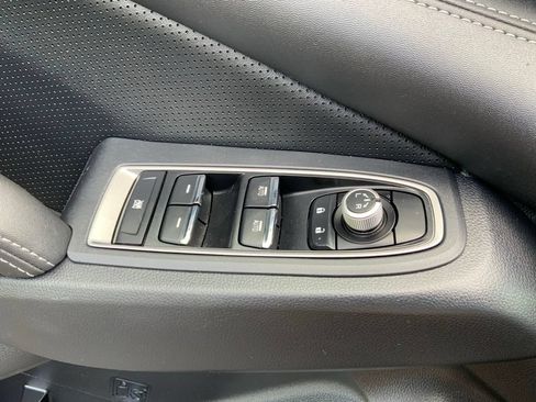 Used 2023 Subaru Ascent Limited AWD/4WD image 16