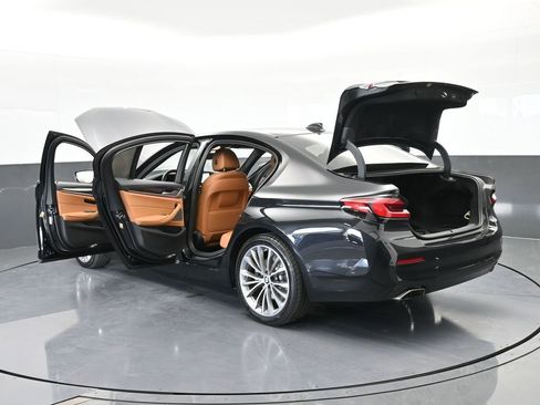 Used 2022 BMW 530i w/ Premium Package image 84