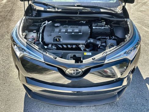 Used 2019 Toyota C-HR Limited image 29