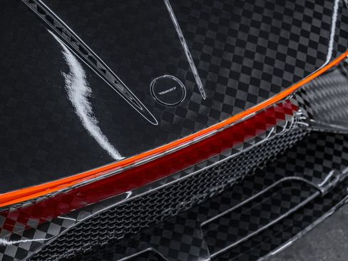 Used 2018 Ford GT RWD image 3
