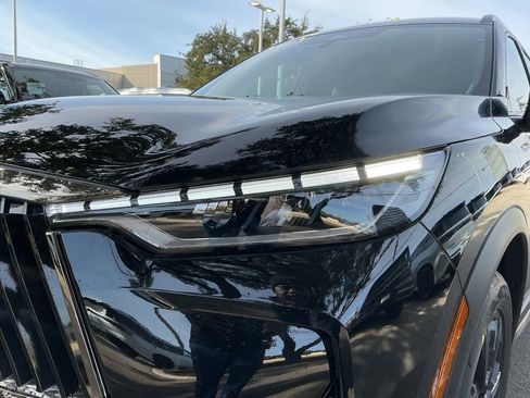 New 2026 INFINITI QX60 Autograph image 8