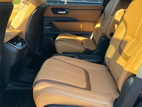 New 2026 Nissan Armada SL w/ Captain's Chari Seat Package image 17