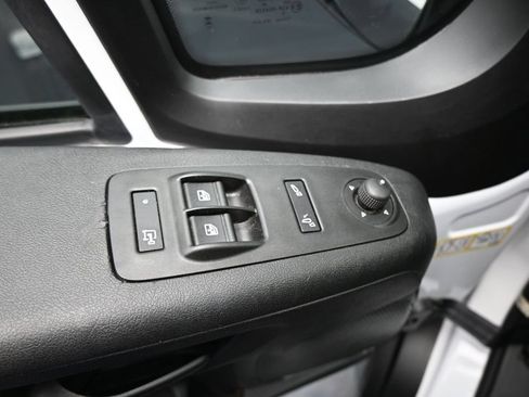 Used 2024 RAM ProMaster 2500 w/ Premium Convenience Group FWD image 11