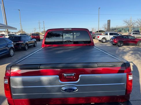 Used 2014 Ford F250 Platinum image 9