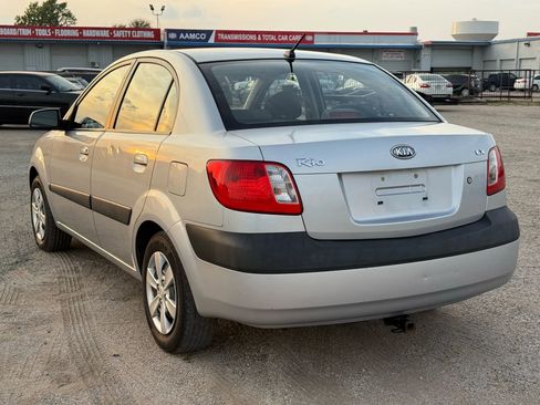 Used 2008 Kia Rio LX image 7