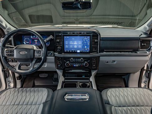 Used 2024 Ford F450 Limited w/ FX4 Off-Road Package image 16