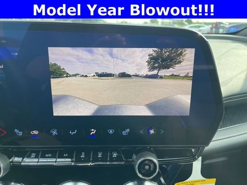 New 2024 Chevrolet Blazer EV LT AWD/4WD image 27