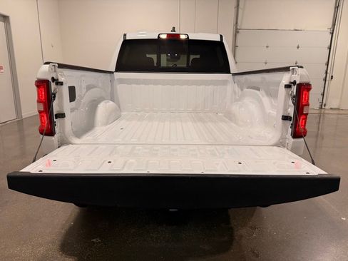 Used 2025 RAM 1500 Laramie w/ Laramie Southwest Edition AWD/4WD image 9