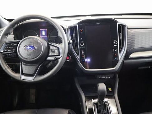 Used 2025 Subaru Forester Limited AWD/4WD image 14