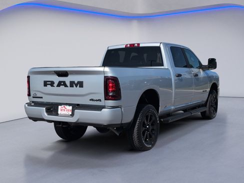 Used 2026 RAM 2500 Big Horn AWD/4WD image 7