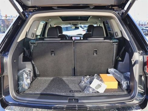 New 2026 Volkswagen Atlas SEL Premium R-Line AWD/4WD image 10