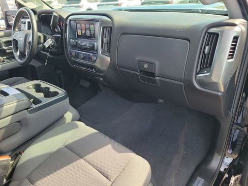 Used 2019 Chevrolet Silverado 2500 LT w/ Midnight Edition image 25