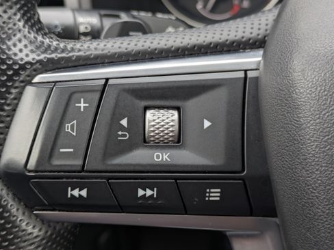 Used 2024 Mitsubishi Outlander SE FWD image 17