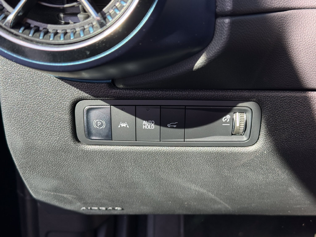 Used 2024 Chevrolet Equinox EV LT FWD image 6