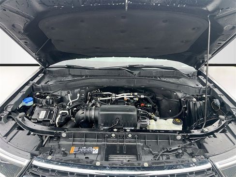 Used 2021 Ford Explorer XLT w/ Equipment Group 202A image 30
