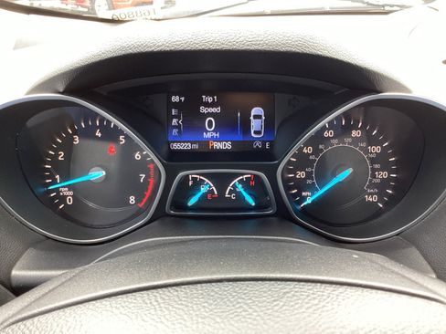 Used 2019 Ford Escape SE FWD image 20