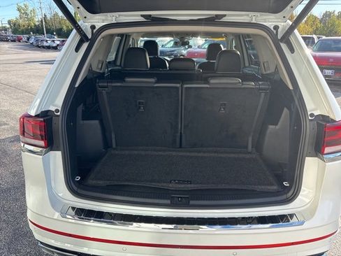 Used 2024 Volkswagen Atlas SEL Premium R-Line image 33
