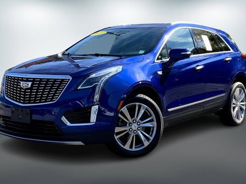 Used 2023 Cadillac XT5 Premium Luxury w/ LPO, Floor Liner Package image 12
