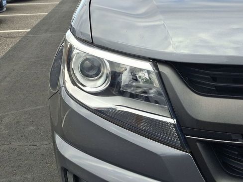 Used 2019 Chevrolet Colorado Z71 image 9