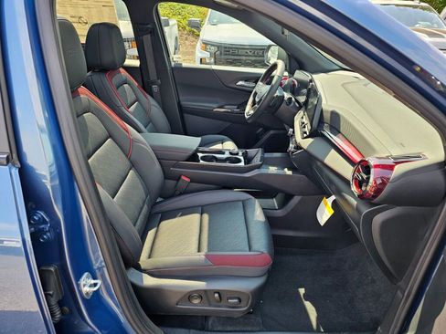 New 2026 Chevrolet Equinox RS w/ Convenience Package III image 29