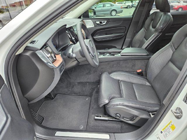 Certified 2023 Volvo XC60 T8 Ultimate w/ Protection Package AWD/4WD image 16