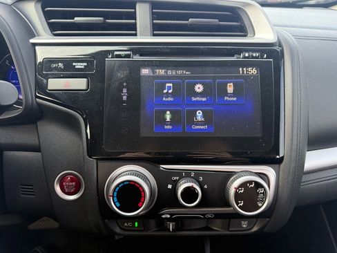 Used 2017 Honda Fit EX image 16