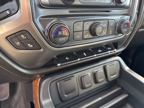 Used 2017 Chevrolet Silverado 1500 LTZ w/ Sport Package image 43