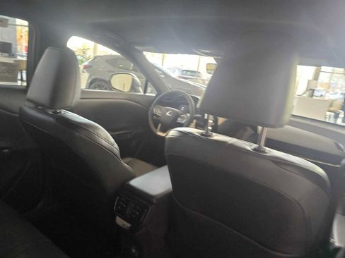 New 2026 Lexus RZ 350e image 16