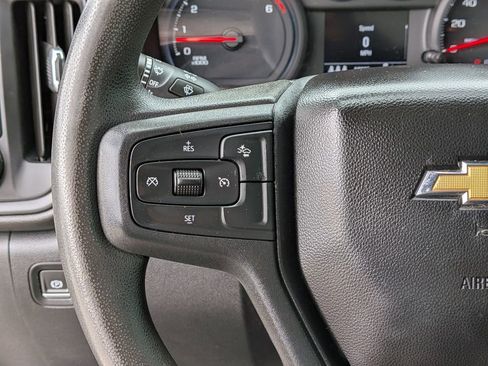 Used 2024 Chevrolet Silverado 2500 Custom w/ Custom Convenience Package AWD/4WD image 17