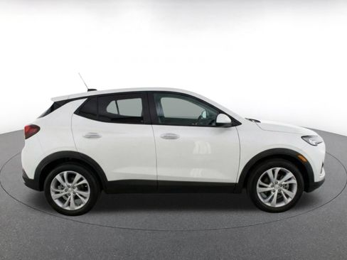 Used 2025 Buick Encore GX Preferred FWD image 13