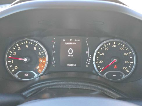 Used 2018 Jeep Renegade Sport w/ Power & Air Group image 20